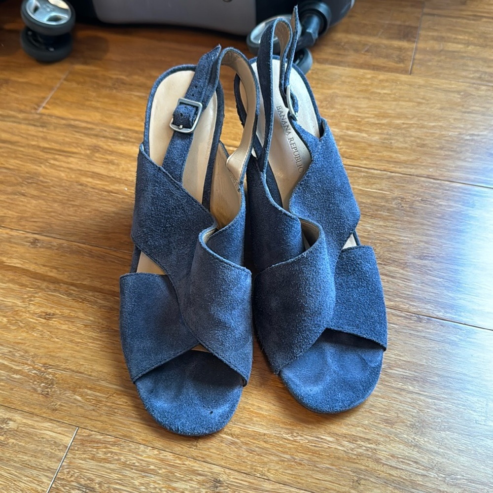 Navy Chunky Heels